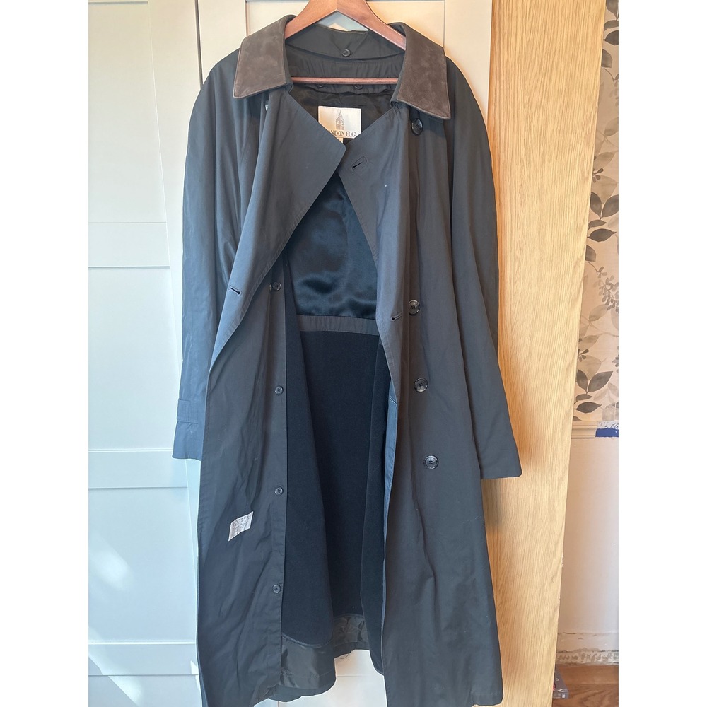 London Fog Mens Black Double Breasted Trench Coat Leather Collar Size 44 Short